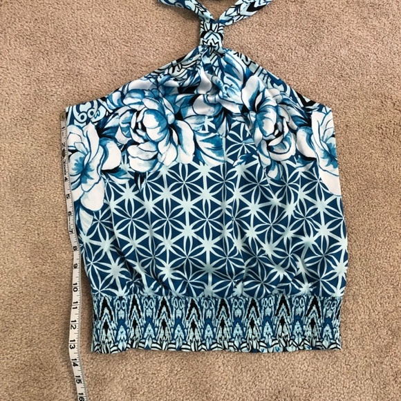 White House Black Market Halter Top Blue Size 6 - Picture 13 of 14